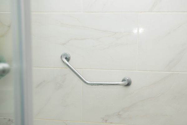 Cost of Mobility Shower Installation in Powhatan